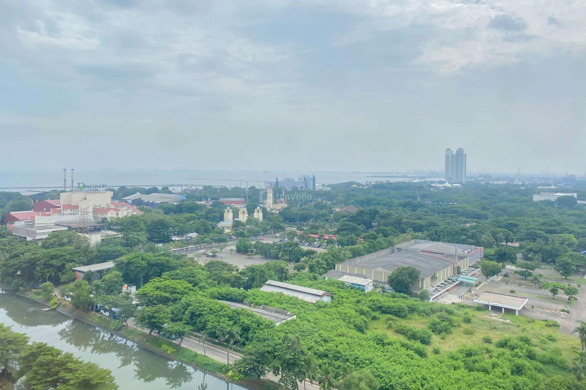 Modern And Spacious Marina Ancol By Travelio Jakarta